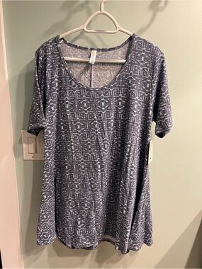 LulaRoe Perfect Tee